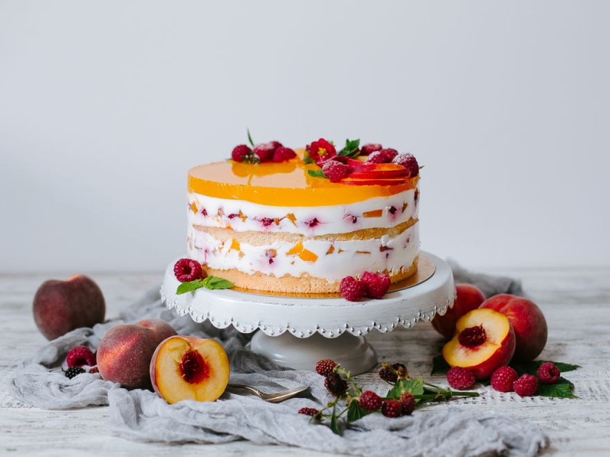 Bezlepková ovocná jogurtová torta so želatínou