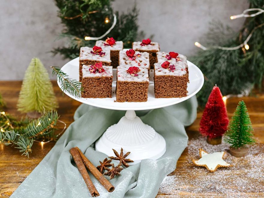 Quick Gluten-Free Gingerbread Sheet Cake with Lemon Glaze