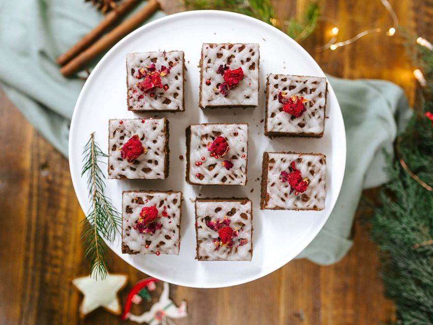 Quick Gluten-Free Gingerbread Sheet Cake with Lemon Glaze