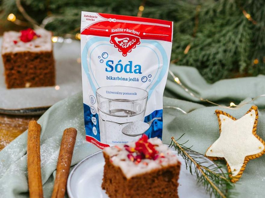 Quick Gluten-Free Gingerbread Sheet Cake with Lemon Glaze