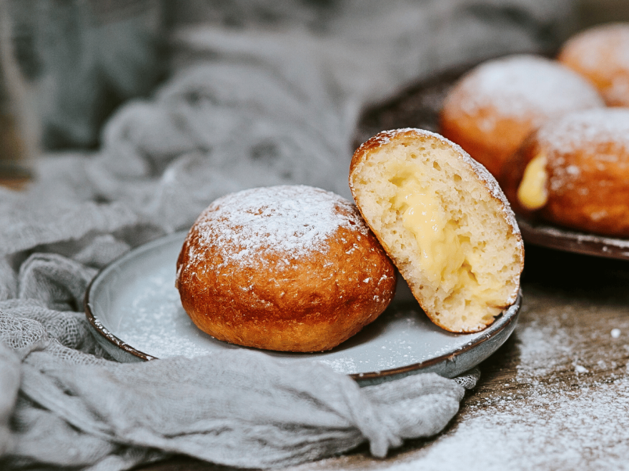 Bezlepkové šišky plnené vanilkovým pudingom