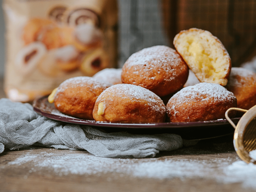 Bezlepkové šišky plnené vanilkovým pudingom