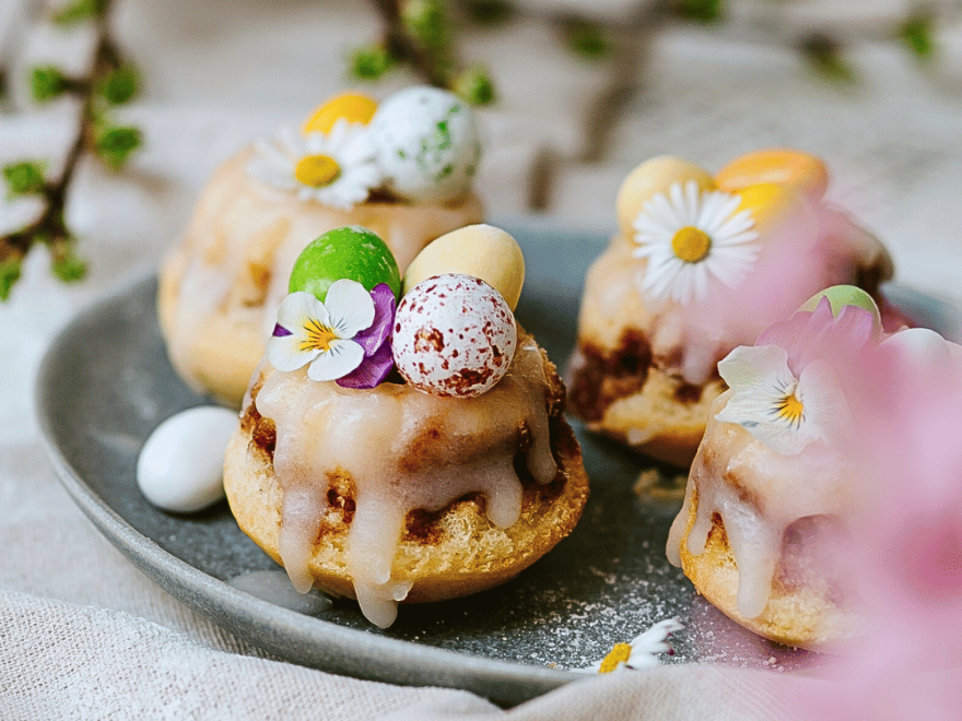 Bezglutenowa, pachnąca cynamonowa babka