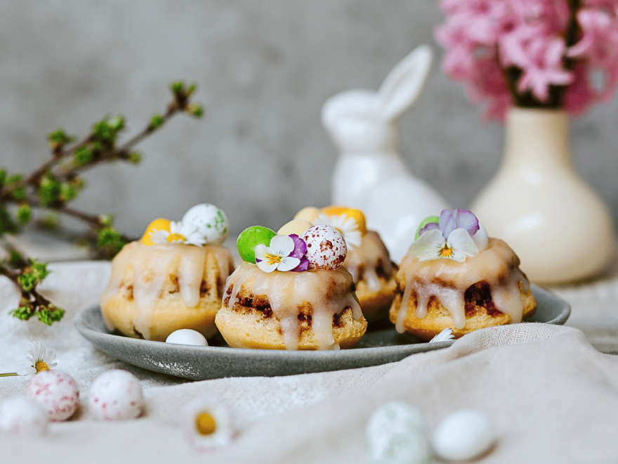 Bezglutenowa, pachnąca cynamonowa babka