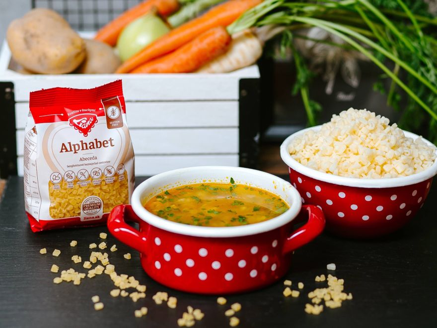 Vegetable soup with gluten-free letters
