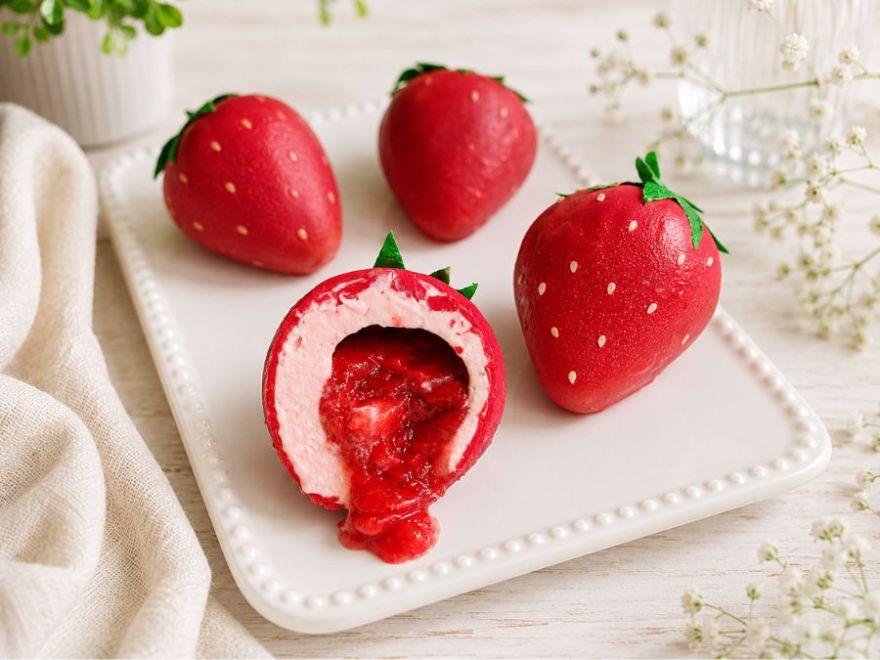 Dezerty v tvare ovocia: jahoda, mango a citrón s ovocnou náplňou