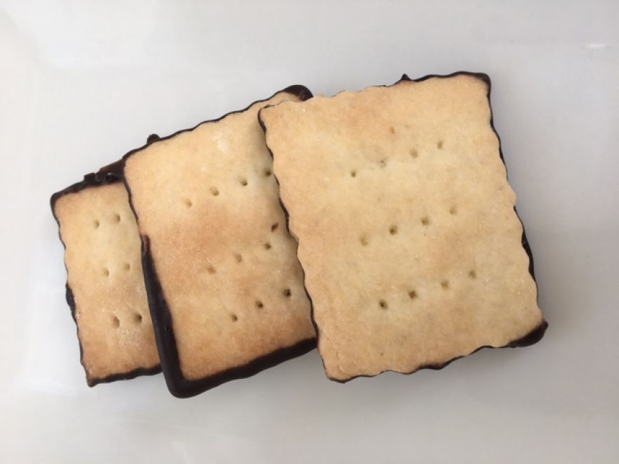 Bezlepkové sušenky polomáčené nebo na cheesecake